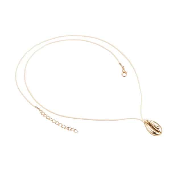 Muschelkette Goldene Kauri