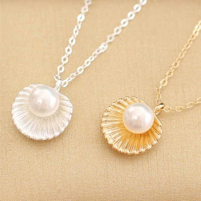 Muschel Anhänger Goldene Und Silberne Perle